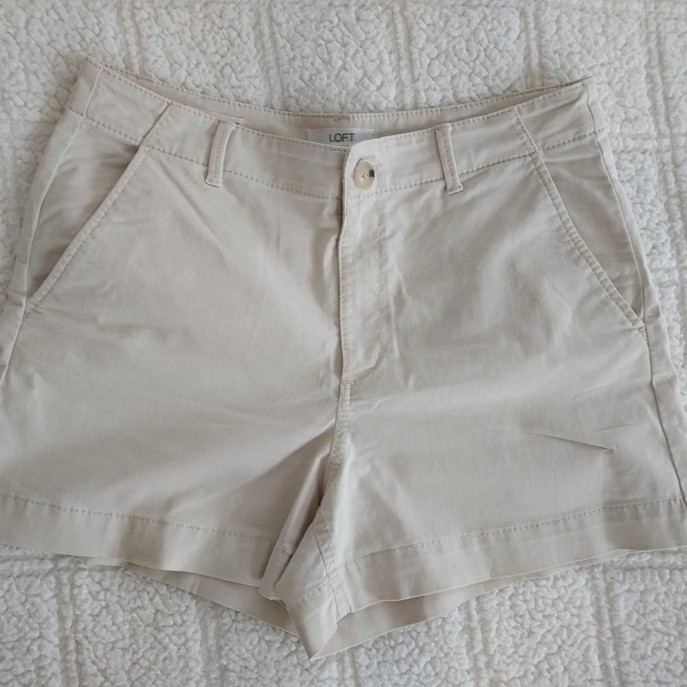 LOFT The Washed Twill Short size 8